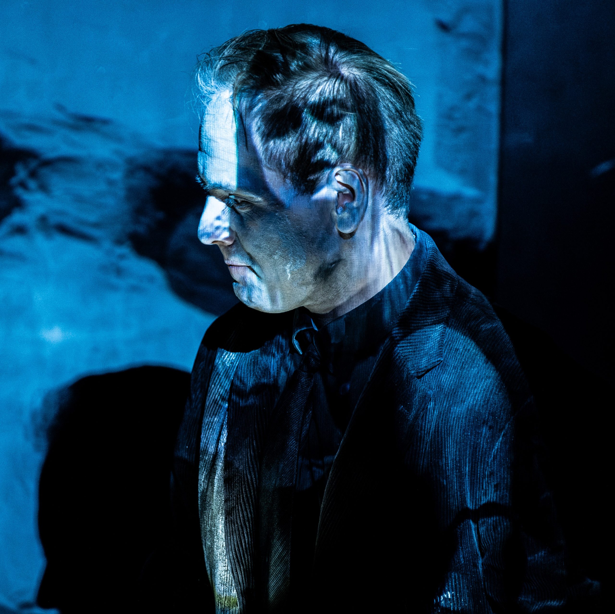 Opis: 15. FMR | W środku słońca g